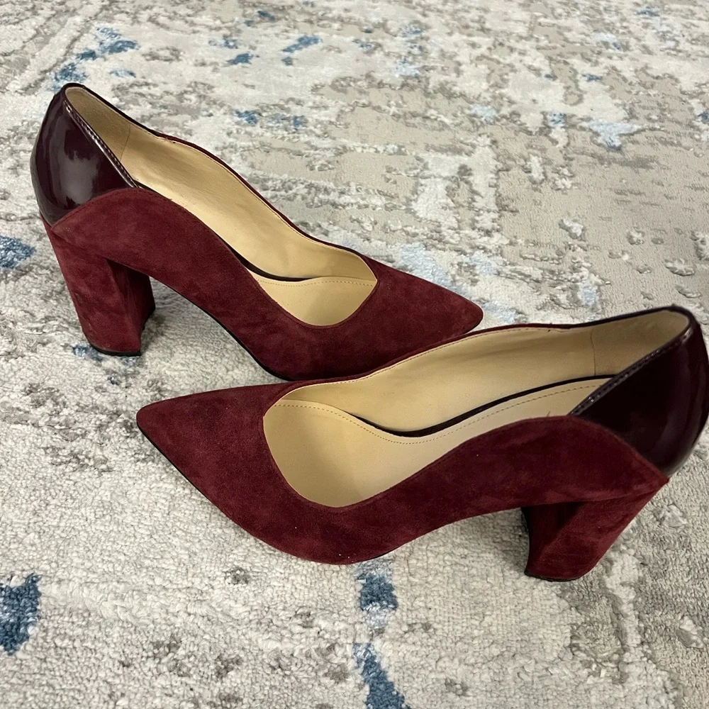 Heels - Picture 2 of 3